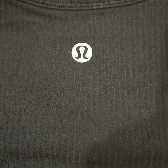 Lululemon All It Takes Black Ribbed Top Sz S/M - Picture 3 of 4